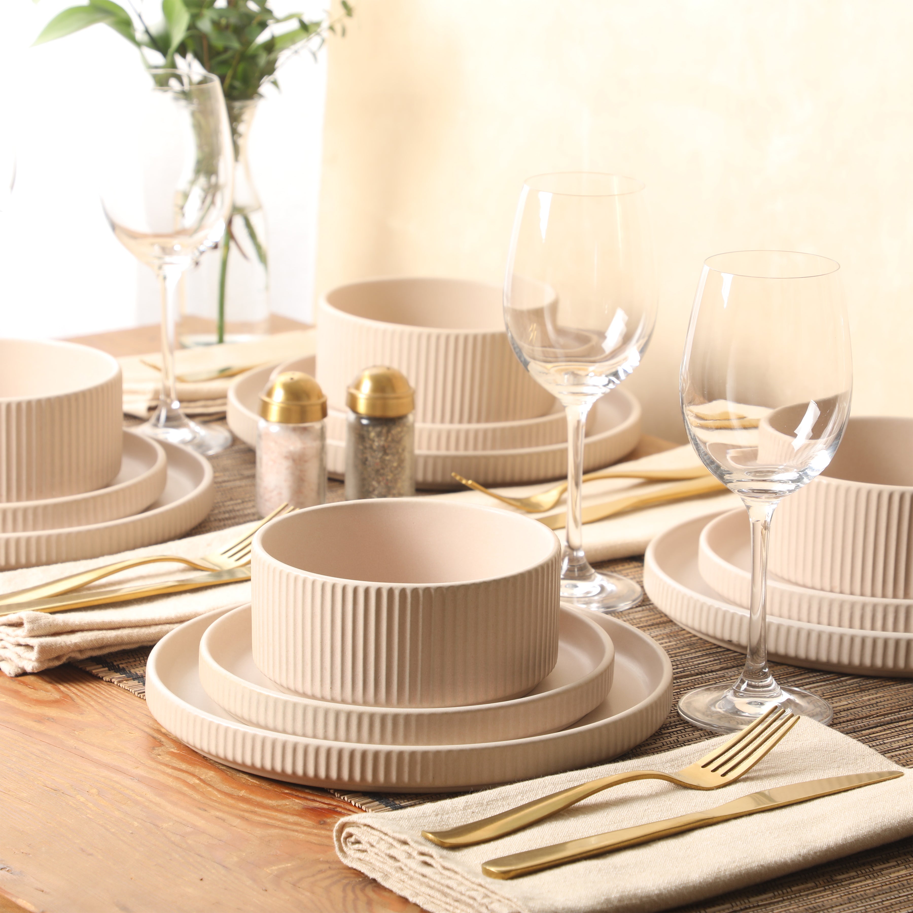 Gibson Elite Townscape Plates and Bowls 12 Piece Dinnerware Set