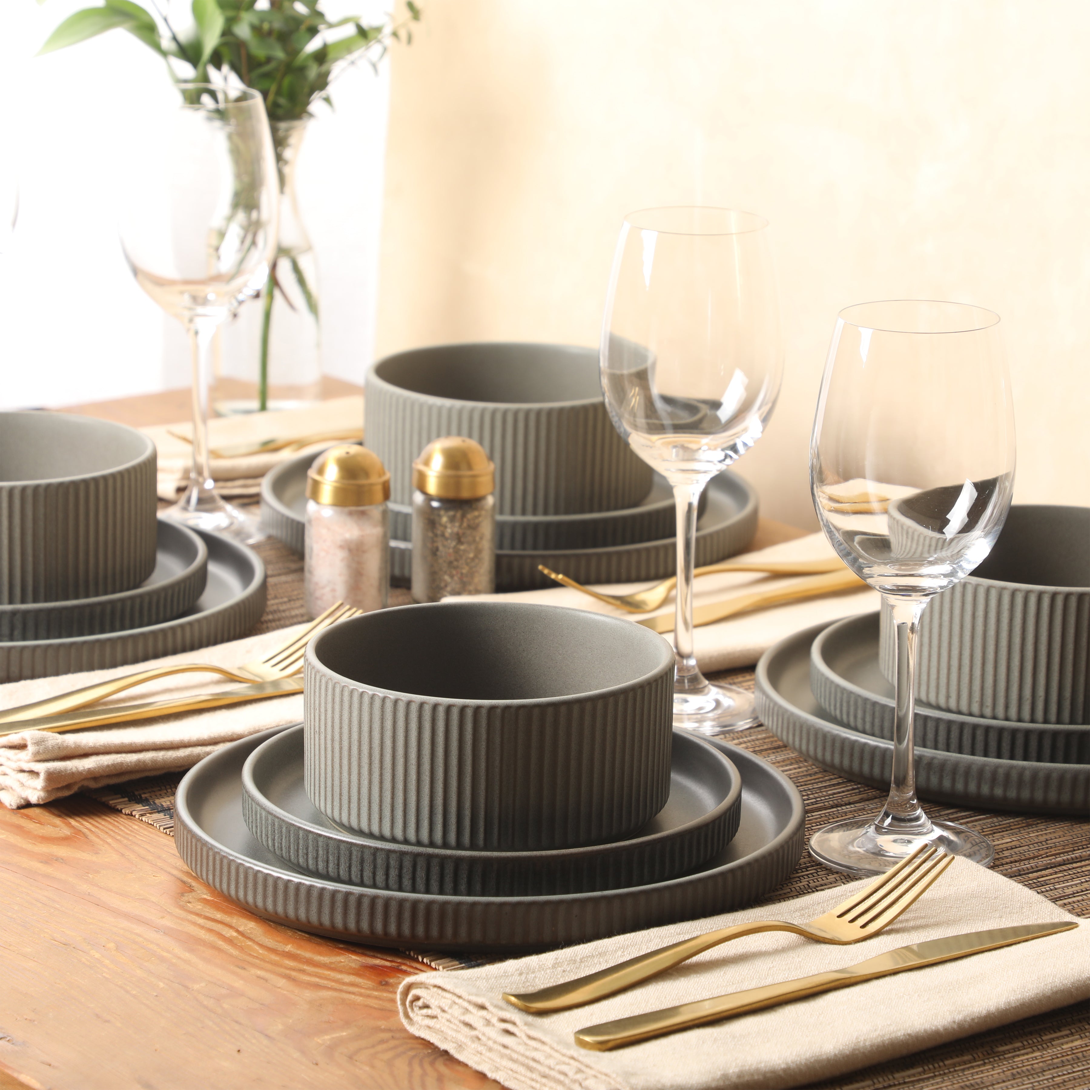 Gibson Elite Townscape Plates and Bowls 12 Piece Dinnerware Set