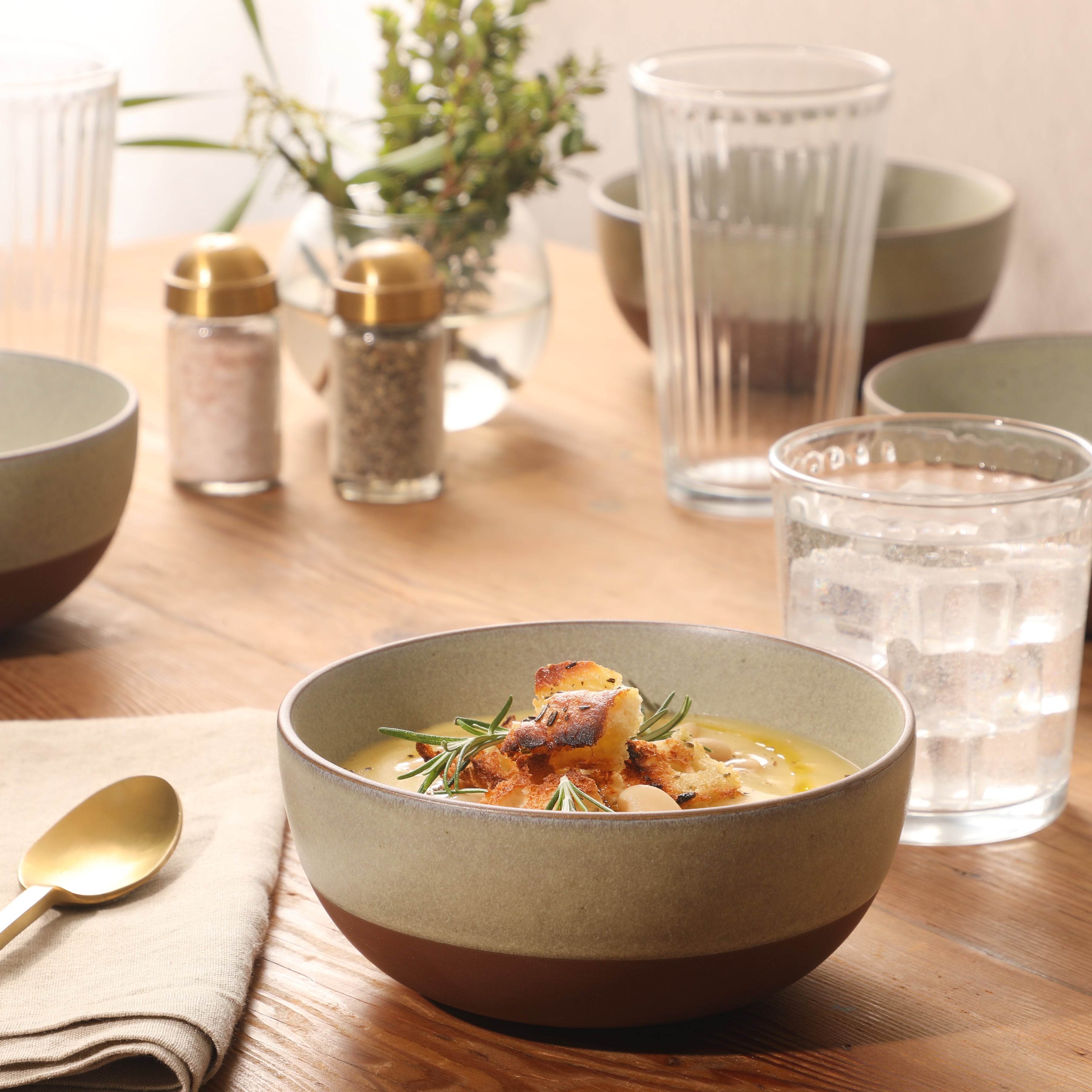 Gibson Elite William Crest 4 Piece Cereal Bowl Set, 6.25” Round Stonew