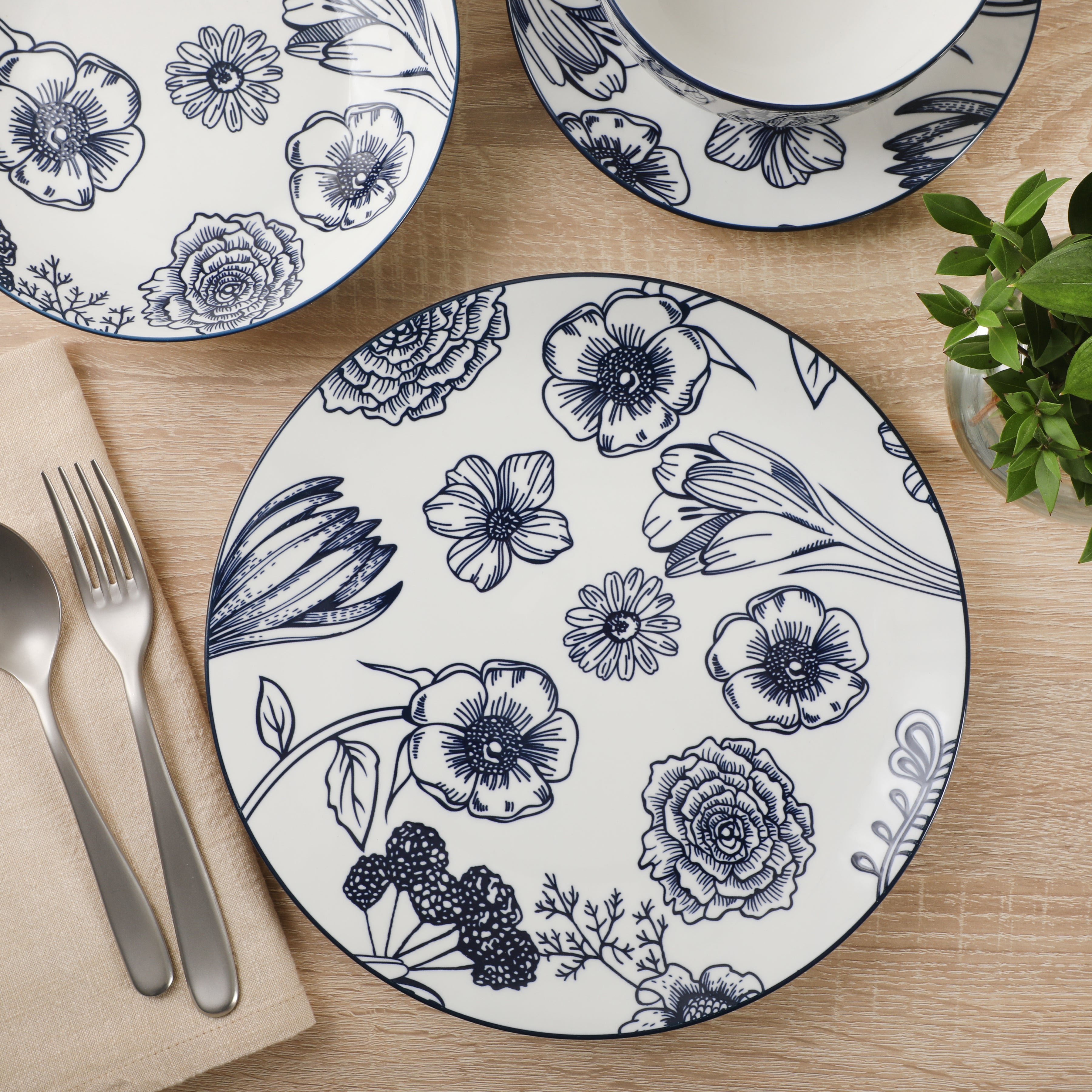 Gibson Home Westerly Court 16-Piece Dinnerware Set, Blue Floral Stoneware Plates & Bowls, Service for 4, Round Durable Everyday Dish Set