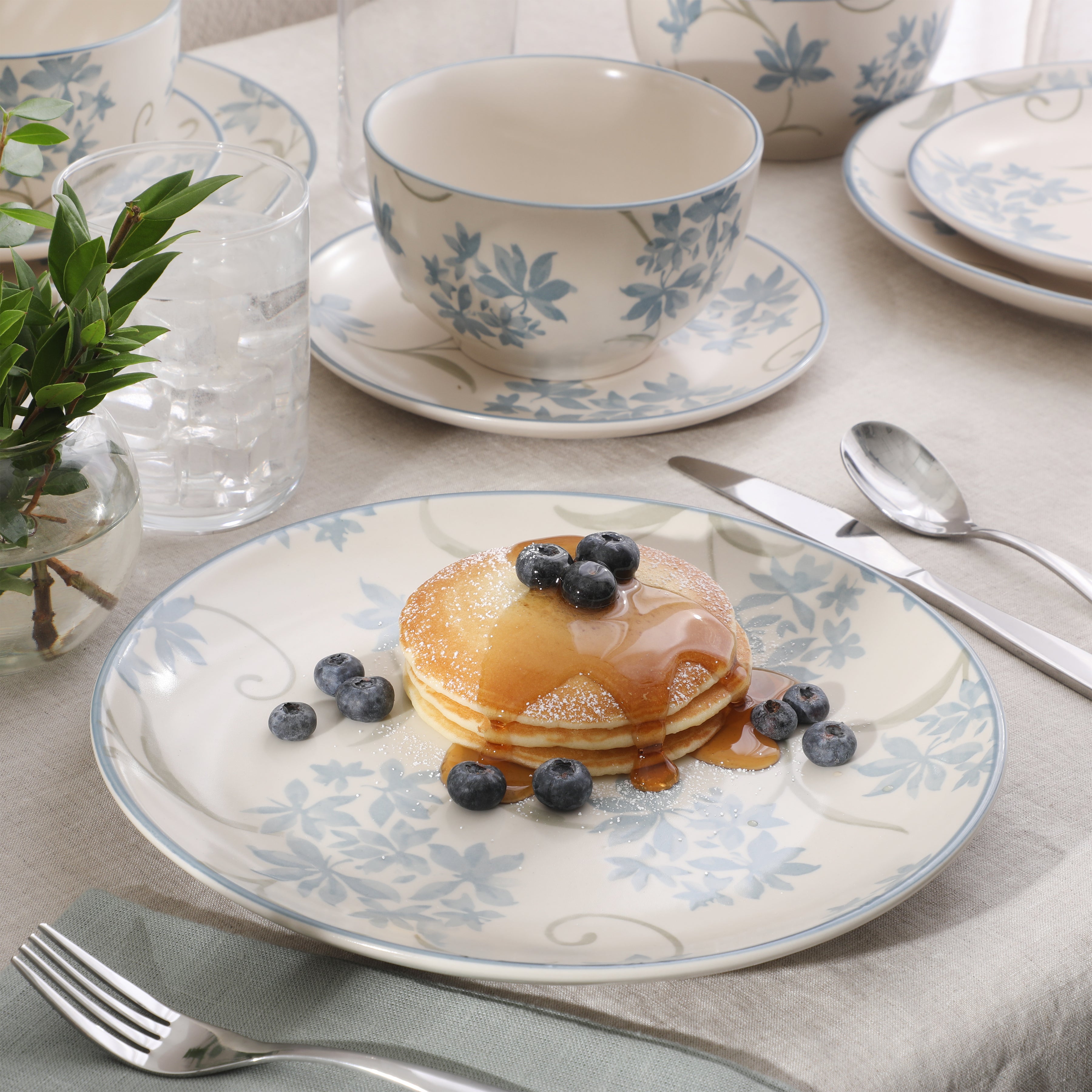 Gibson Home Admiral Hall 12-Piece Matte Stoneware Dinnerware Set – Dinner Plates, Salad Plates & Bowls with Pink Floral Pattern, Durable Everyday Dish Set, Microwave & Dishwasher Safe