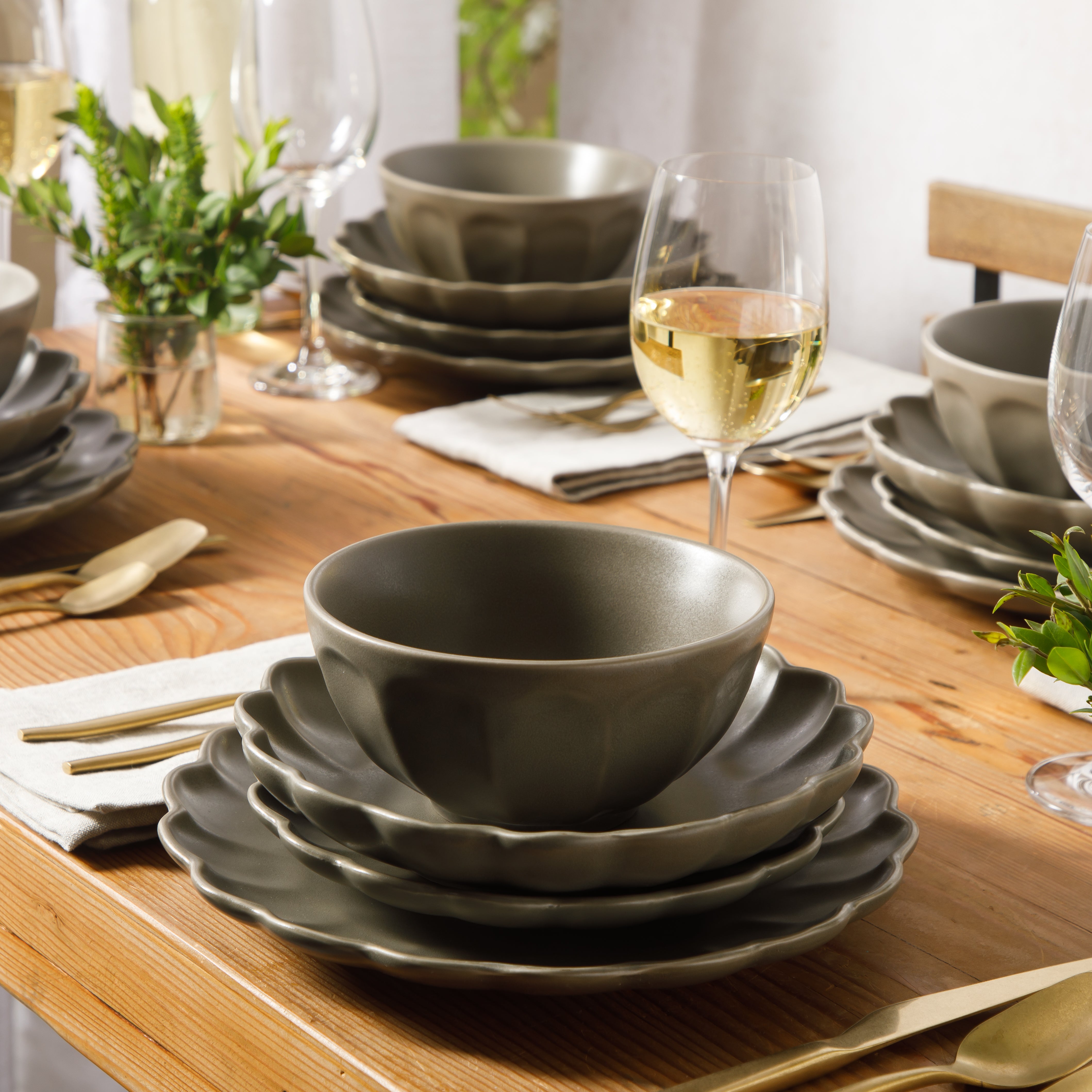 Bloomhouse Plates and Bowls Set, 16 Piece Stoneware Dinnerware for 4, Scallop Embossed, Oprah's Favorite Things, Dishwasher & Microwave Safe, Black