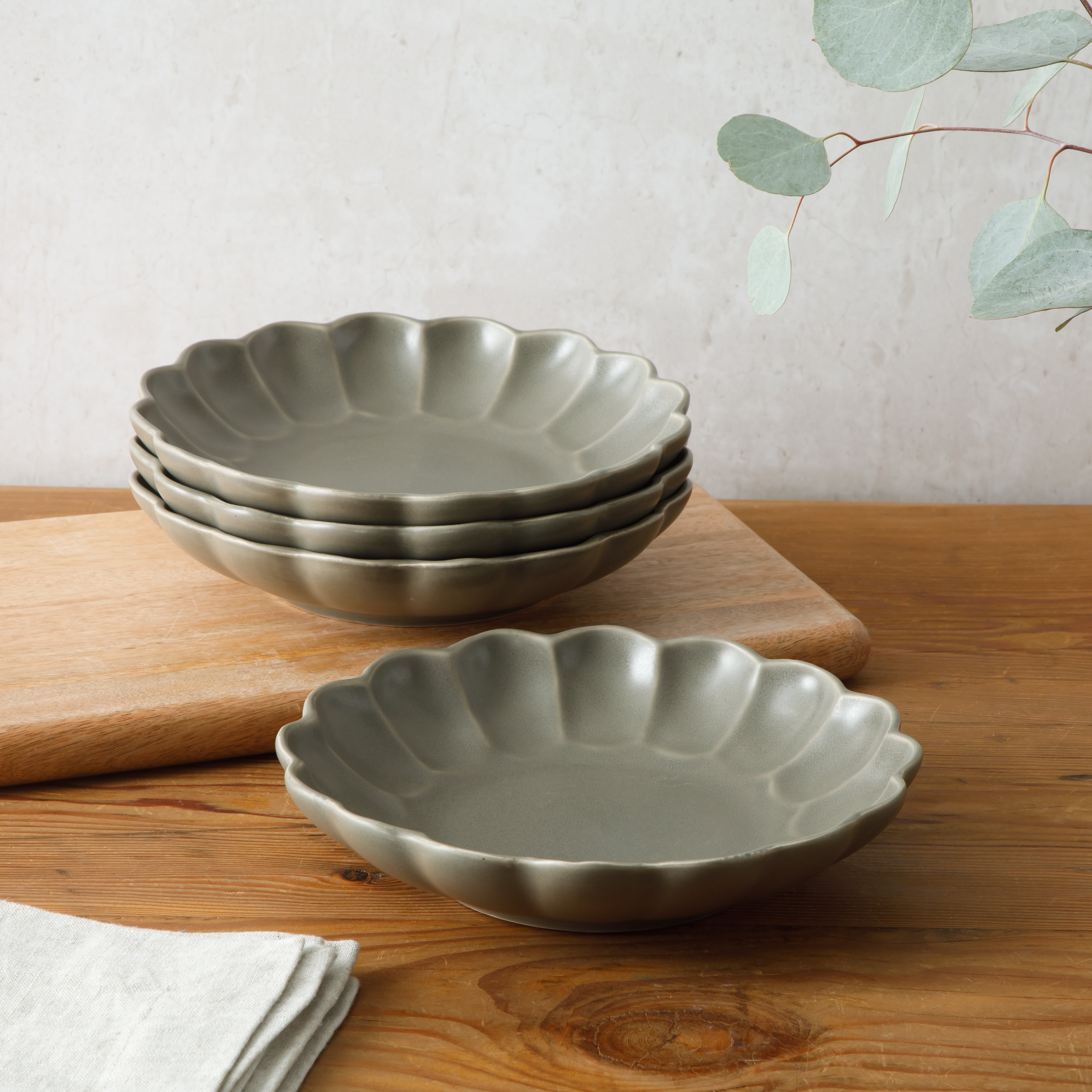Bloomhouse Pasta Bowls Set of 4, 9 Inch Stoneware Soup & Salad Bowls, Reactive Glaze, Oprah's Favorite Things, Dishwasher & Microwave Safe, Grey