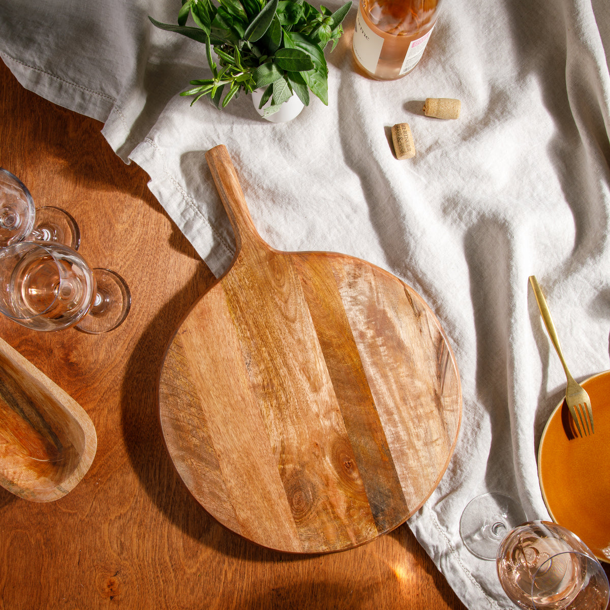 Bloomhouse Mango Wood Round Charcuterie Board with Handle, Serving Board
