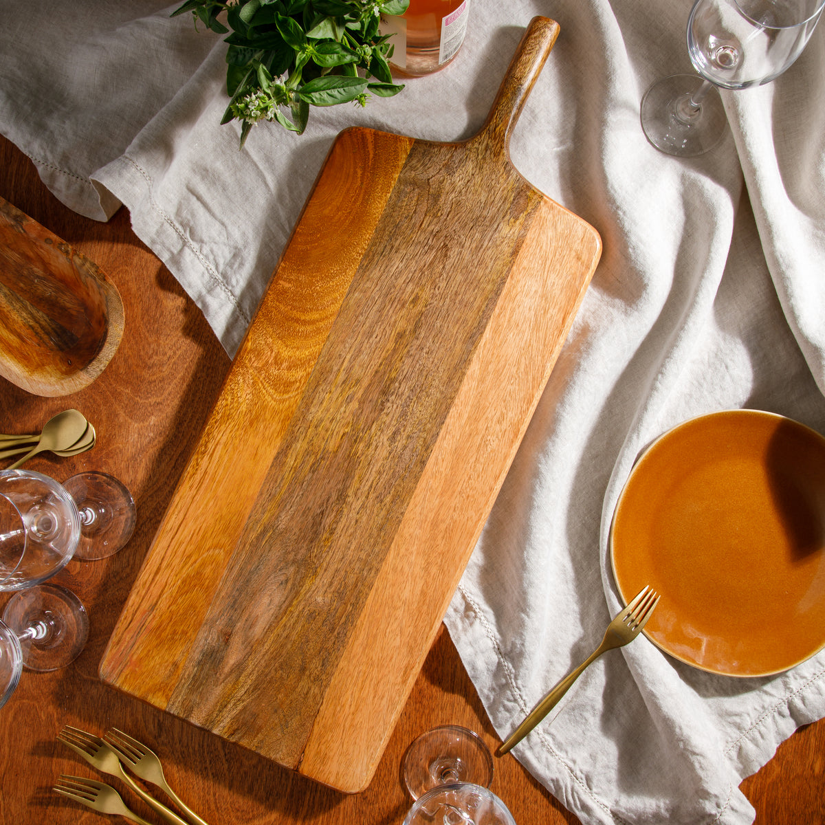 Bloomhouse Mango Wood Rectangular Charcuterie Board with Handle, Serving Board