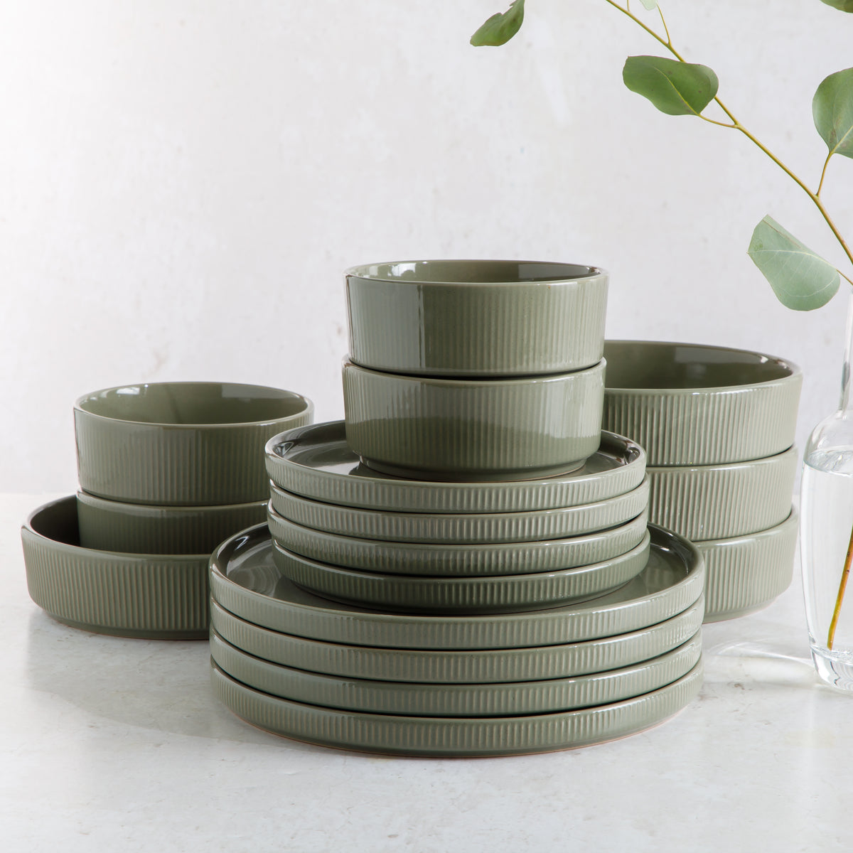 Gibson Elite Highspire 16-Piece Embossed Stoneware Dinnerware Set for 4
