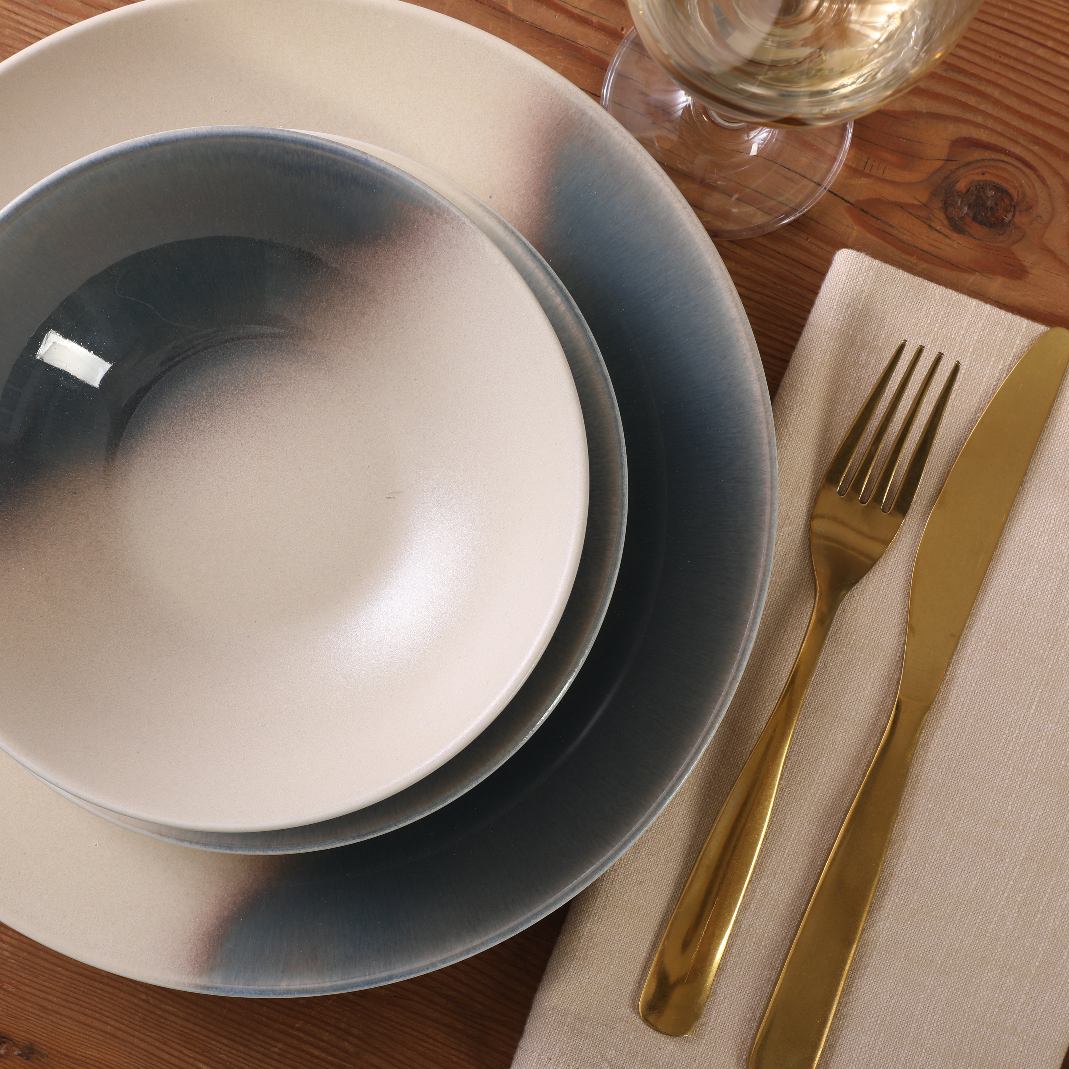 Gibson Elite Crescenton Plates and Bowls Sets, 12-Piece Stoneware Dinnerware Sets, Round Reactive Glaze Dish Set, Service for 4