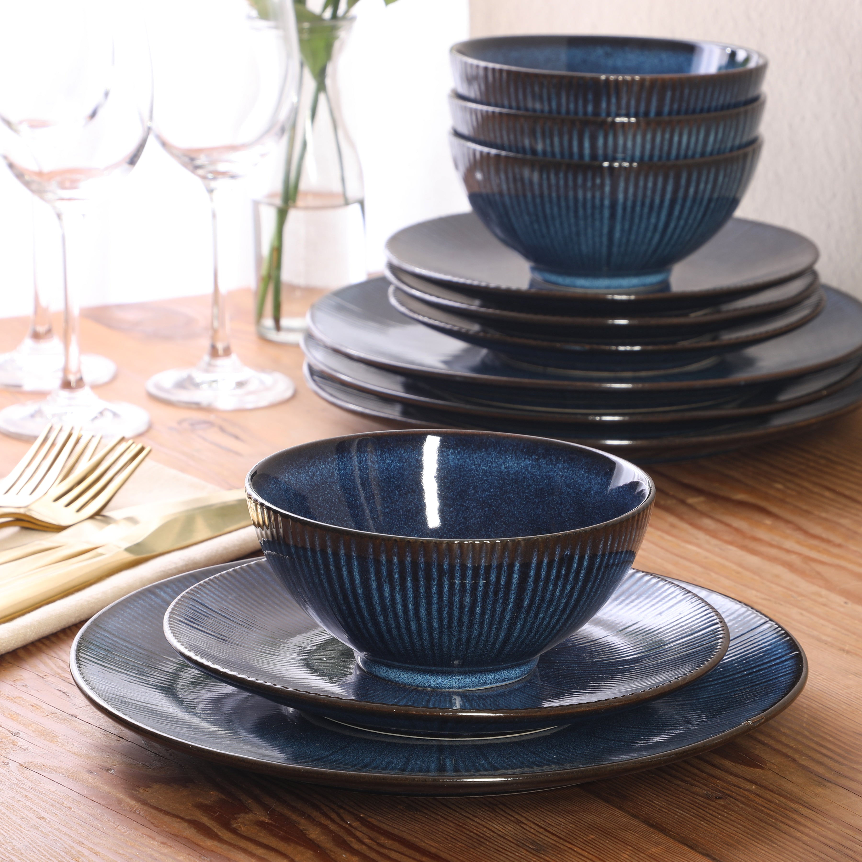 Gibson Elite Midnight Luna Plates and Bowls Sets, 12-Piece Stoneware D