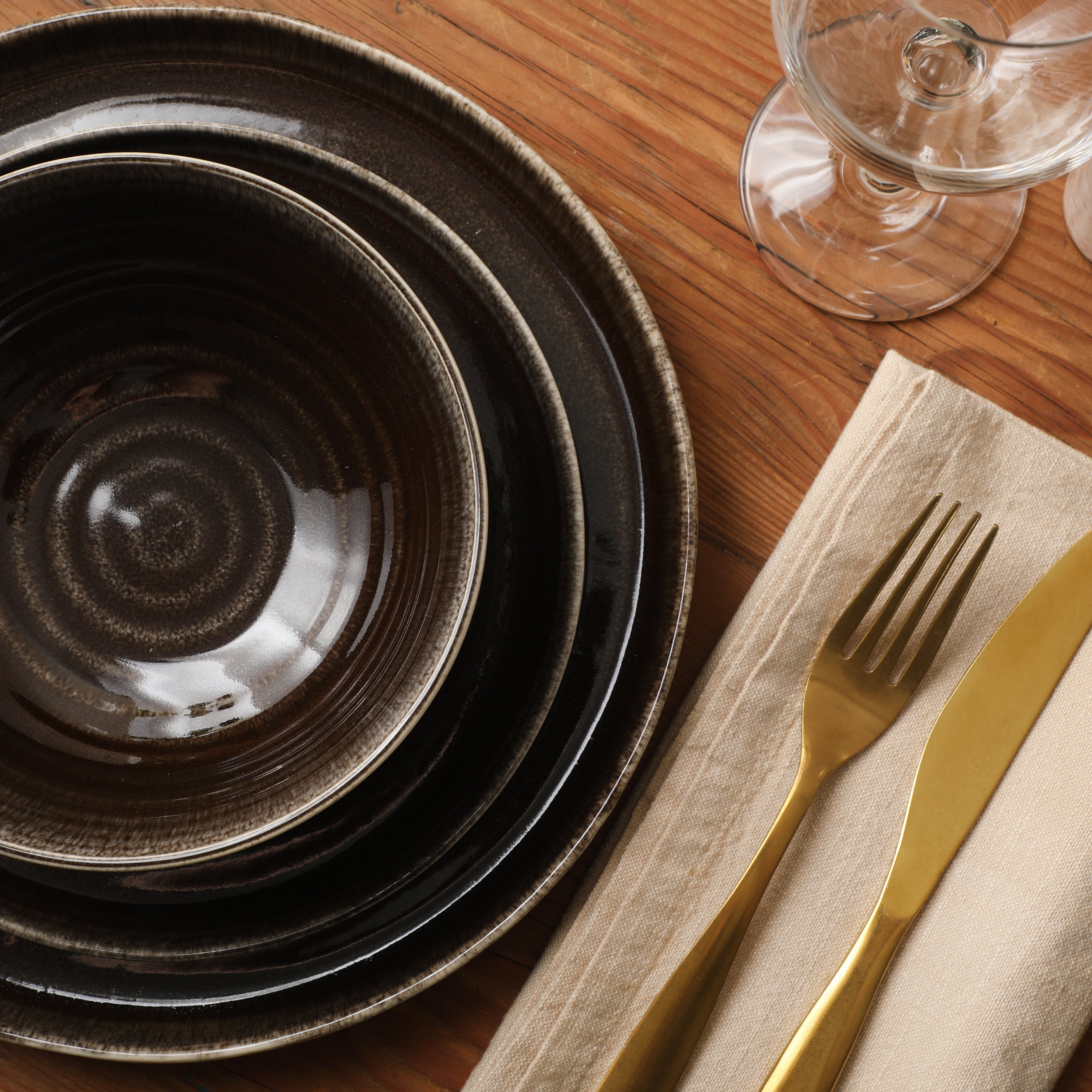 Gibson Elite Eclipse Swirls Plates and Bowls Sets, 12-Piece Stoneware Dinnerware Sets, Reactive Glaze Dish Set