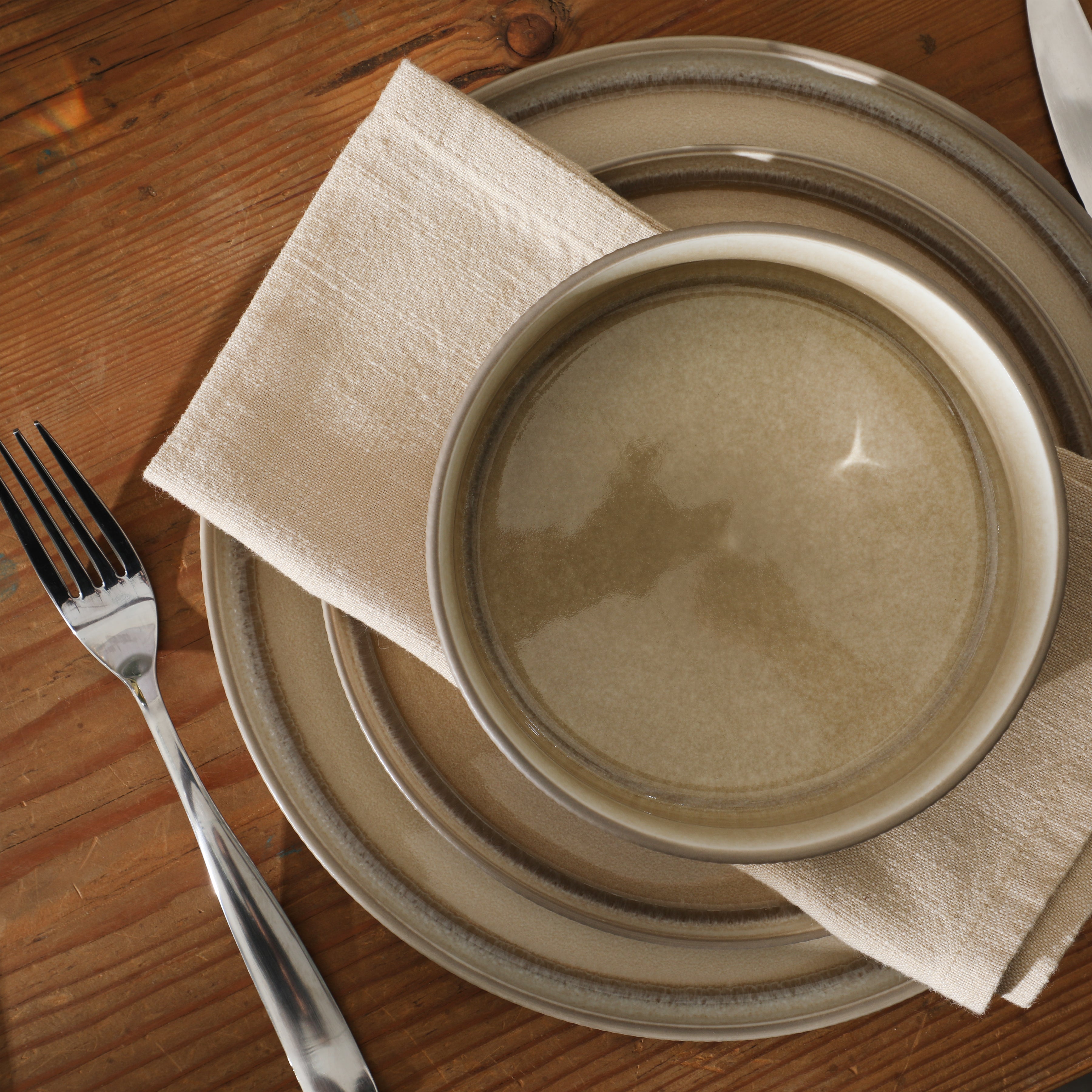 Gibson Elite Redrock Canyon 12-Piece New Bone China Dinnerware Set Service for 4, Reactive Glaze Plates and Bowls, Dishwasher Safe