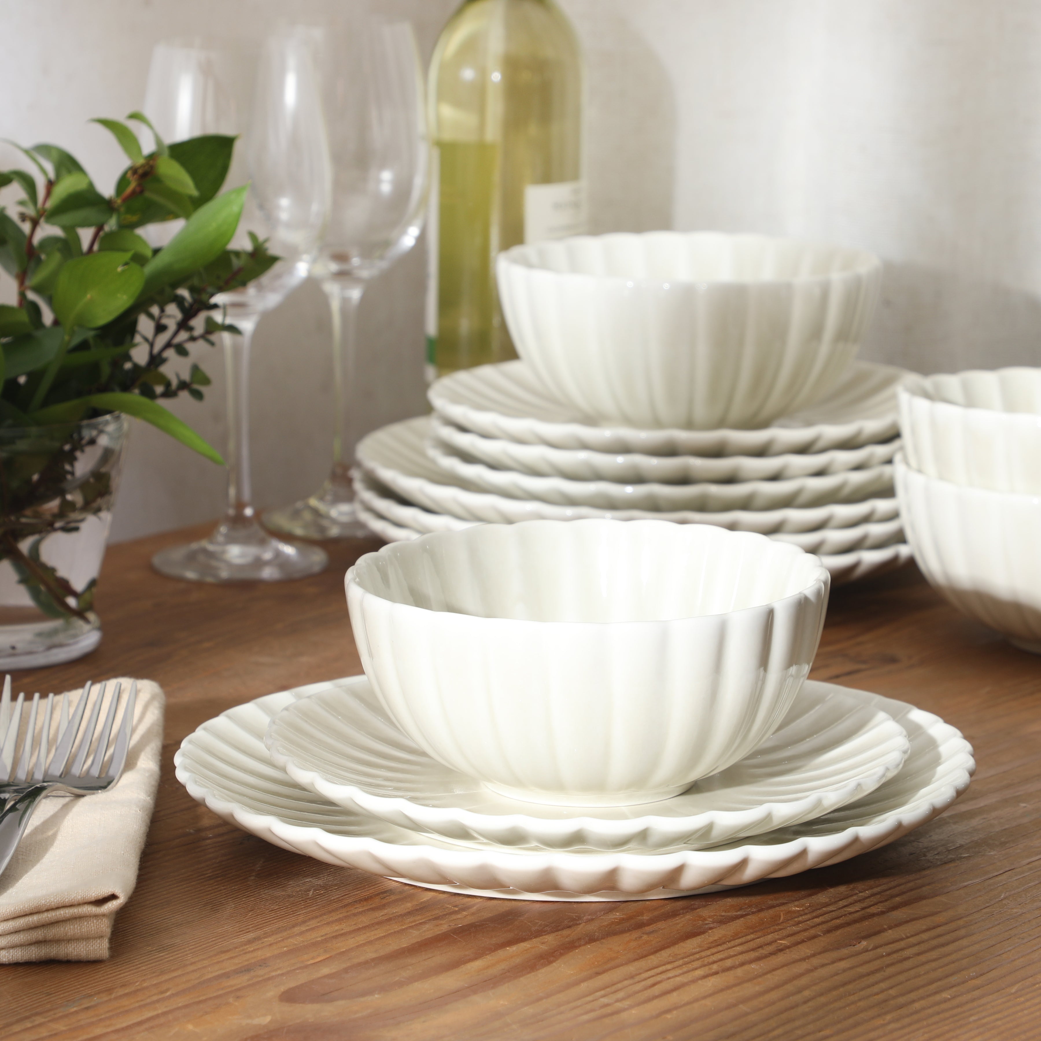 Gibson Elite Peach Orchard 12-Piece New Bone China Dinnerware Set Service for 4, Embossed Fluted Plates and Bowls, Dishwasher Safe