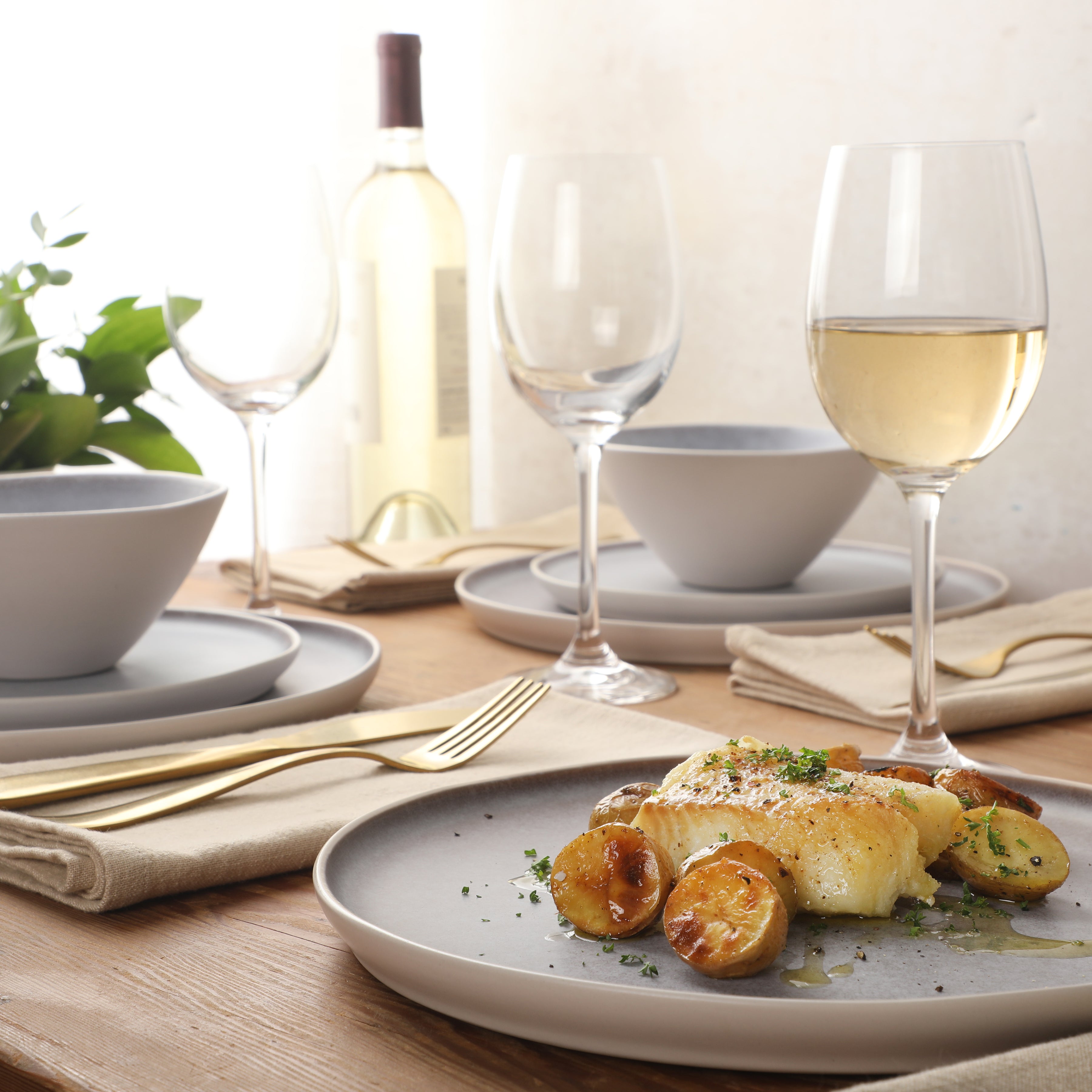 Gibson Elite Coastal Forest Plates and Bowls Sets, 12-Piece Stoneware Dinnerware Sets, Triple Reactive Glaze Dish Set - Grey and Cream White