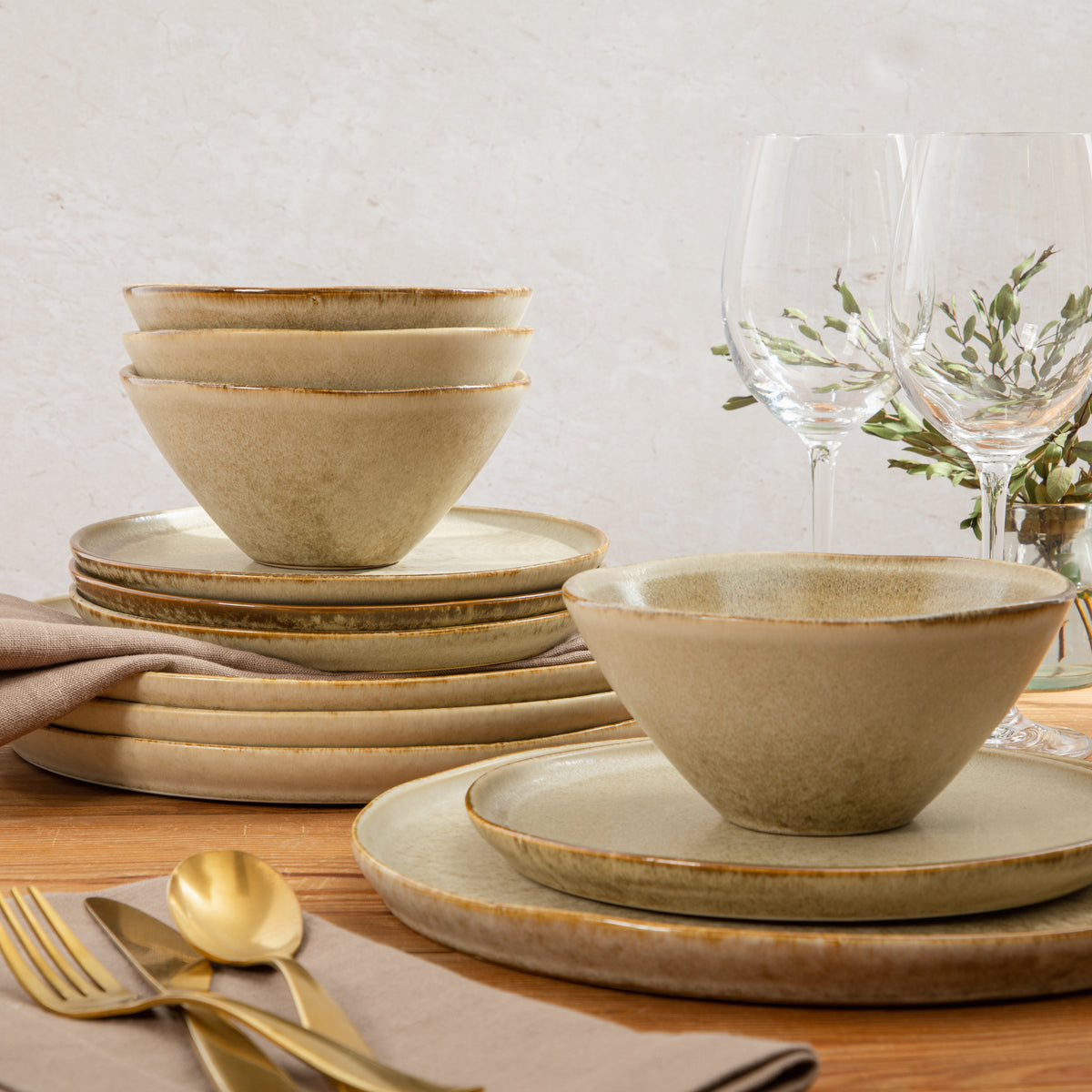 Gibson Elite Coastal Forest Plates and Bowls Sets, 12-Piece Stoneware Dinnerware Sets, Triple Reactive Glaze Dish Set - Grey and Cream White