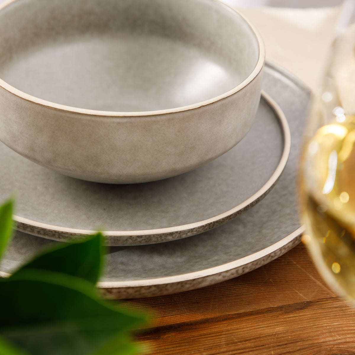 Gibson Elite Lake Country Plates and Bowls Set, 12 Piece Stoneware Dinnerware Set for 4, Reactive Glaze, Dishwasher & Microwave Safe