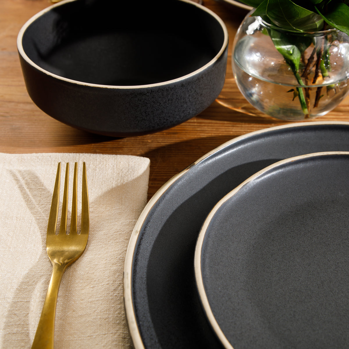Gibson Elite Lake Country Plates and Bowls Set, 12 Piece Stoneware Dinnerware Set for 4, Reactive Glaze, Dishwasher & Microwave Safe