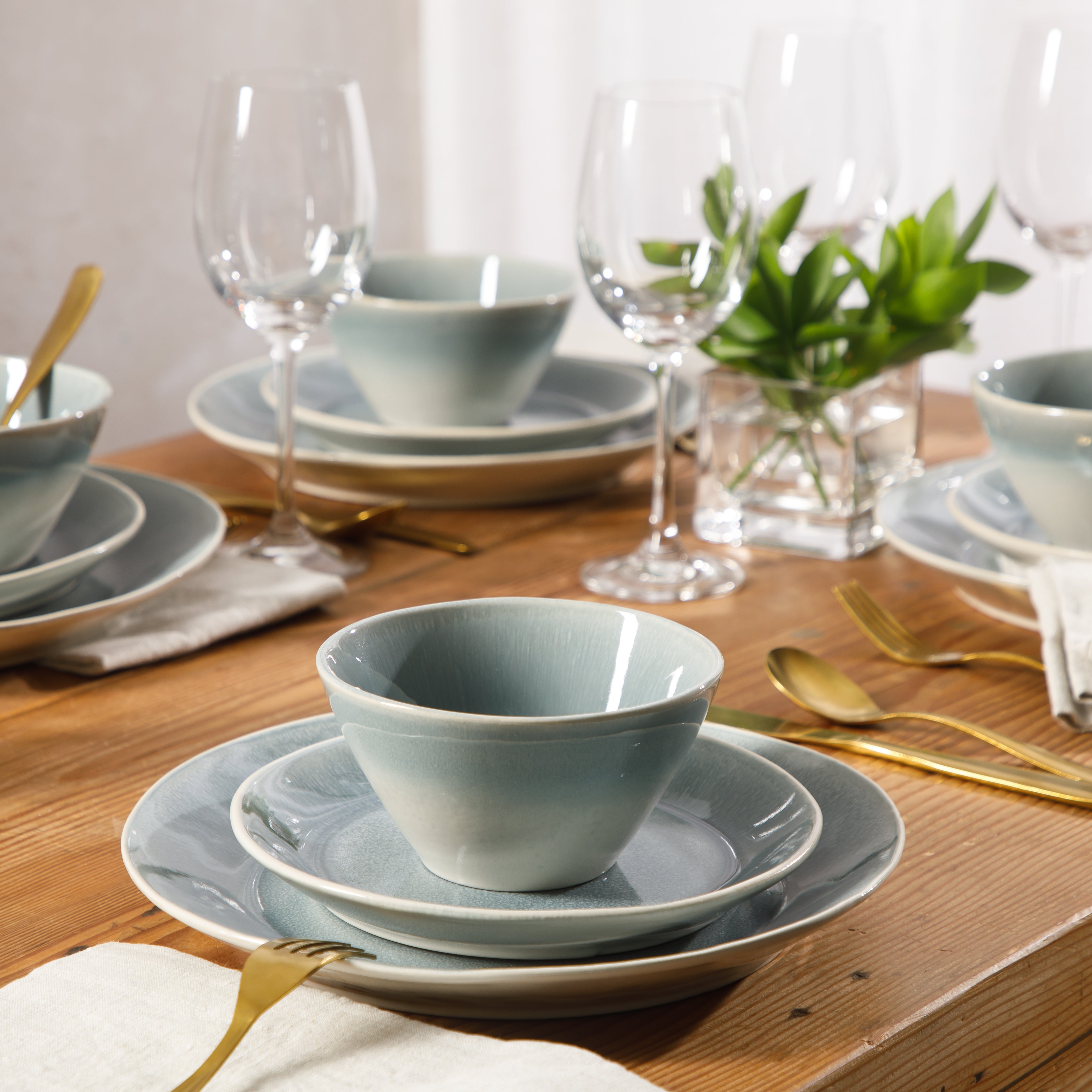 Gibson Elite Plates and Bowls Set, 12 Piece Stoneware Dinnerware for 4, Reactive Glaze Ombre Blue, Chip Resistant, Dishwasher & Microwave Safe