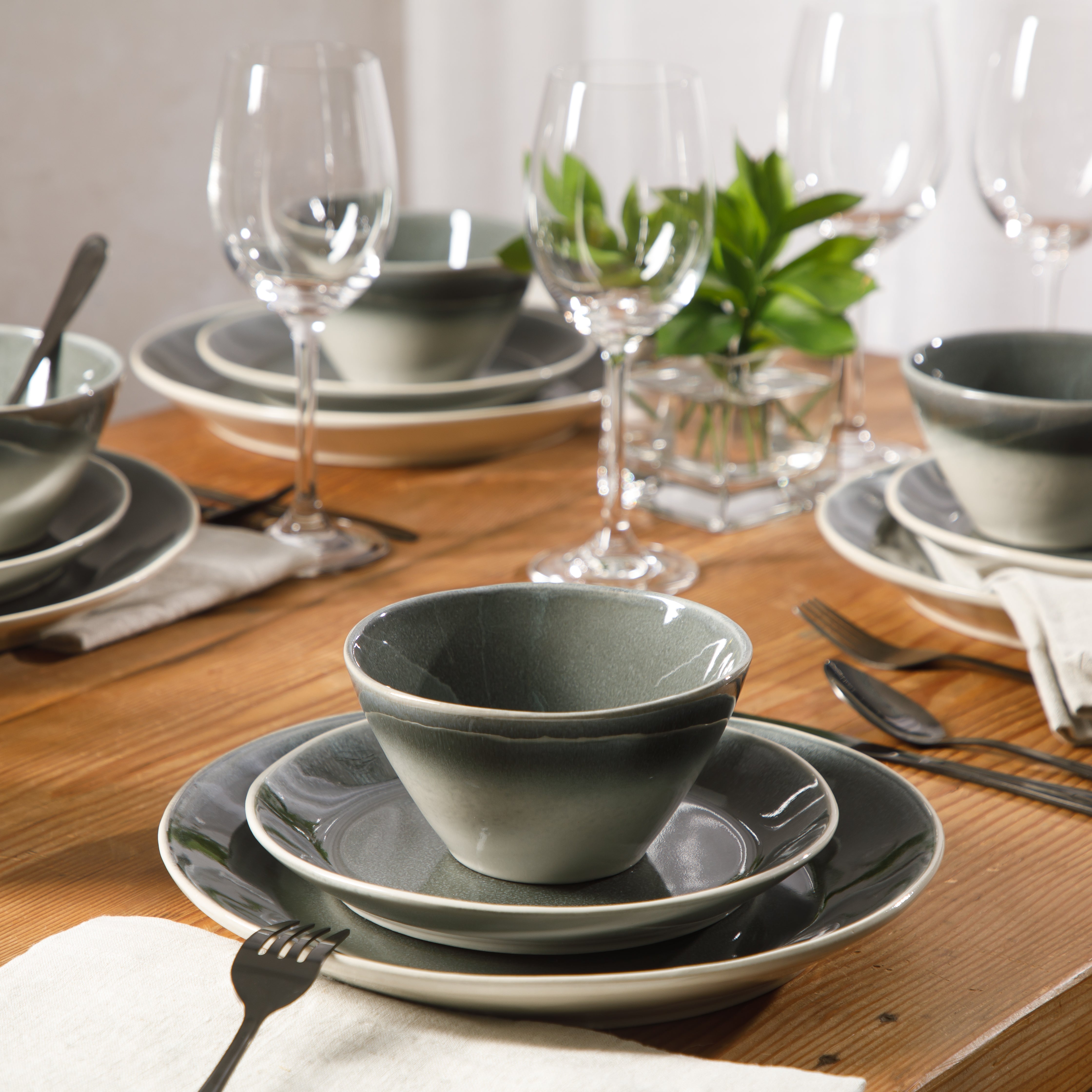 Gibson Elite Plates and Bowls Set, 12 Piece Stoneware Dinnerware for 4, Reactive Glaze Ombre Blue, Chip Resistant, Dishwasher & Microwave Safe
