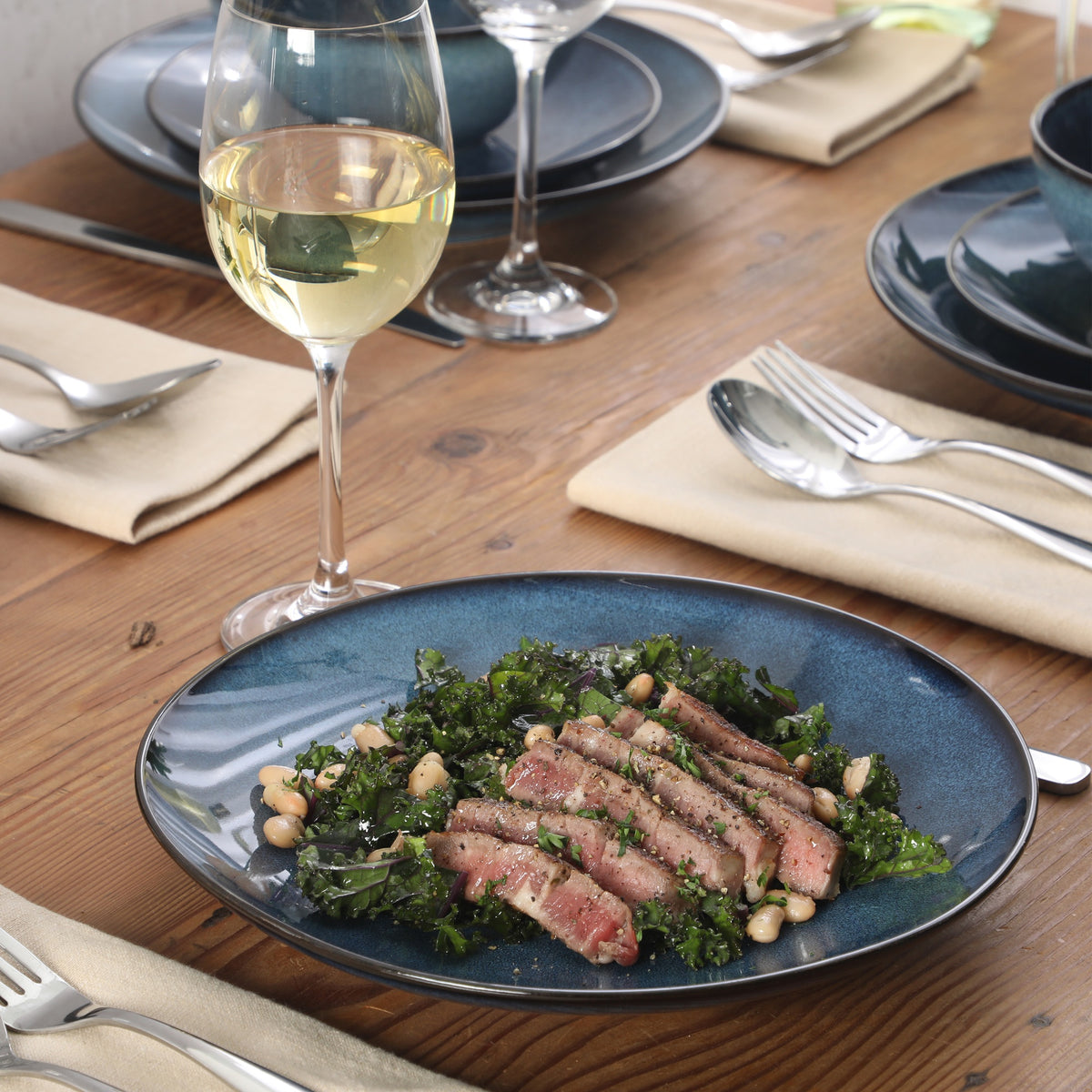 Gibson Elite Castle Peak Plates and Bowls Set, 12-Piece Dinnerware Set, Reactive Glaze Stoneware Dishes, Dinner Plates, Salad Plates & Cereal Bowls