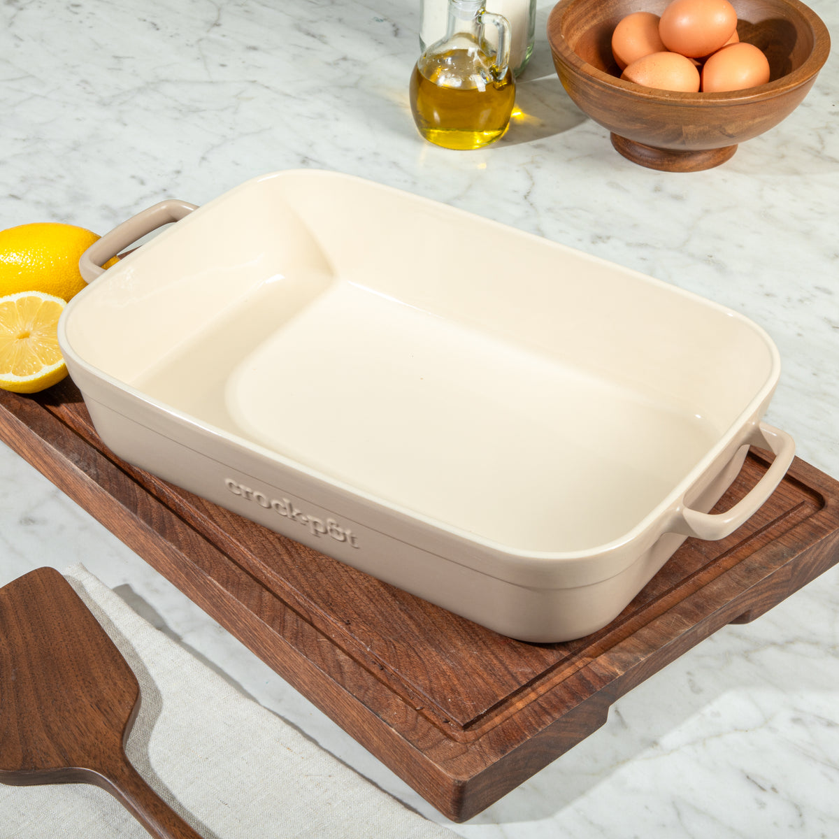 Crock-Pot Southvale 4.4 Quart Stoneware Casserole Dish, 9 x 13 Inch Lasagna Pan