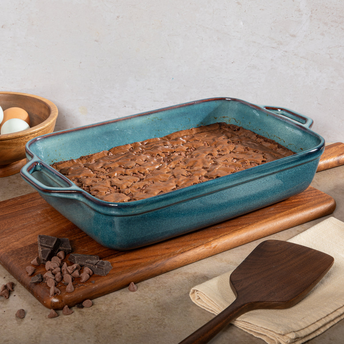Gibson Elite Blue Eagle Casserole Dish, Oven Safe Ceramic Stoneware Baking Dish, Lasagna Pan with Handles, Reactive Glaze, 4.2 Qt, 16.7 x 9.6 in
