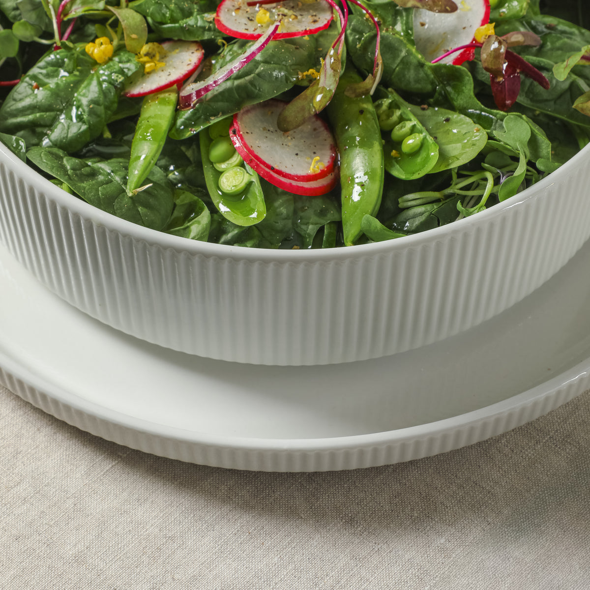 Gibson Home Plates and Bowls Set, 16 Piece Ceramic Dinnerware Set for 4, Stackable, Dishwasher & Microwave Safe, White