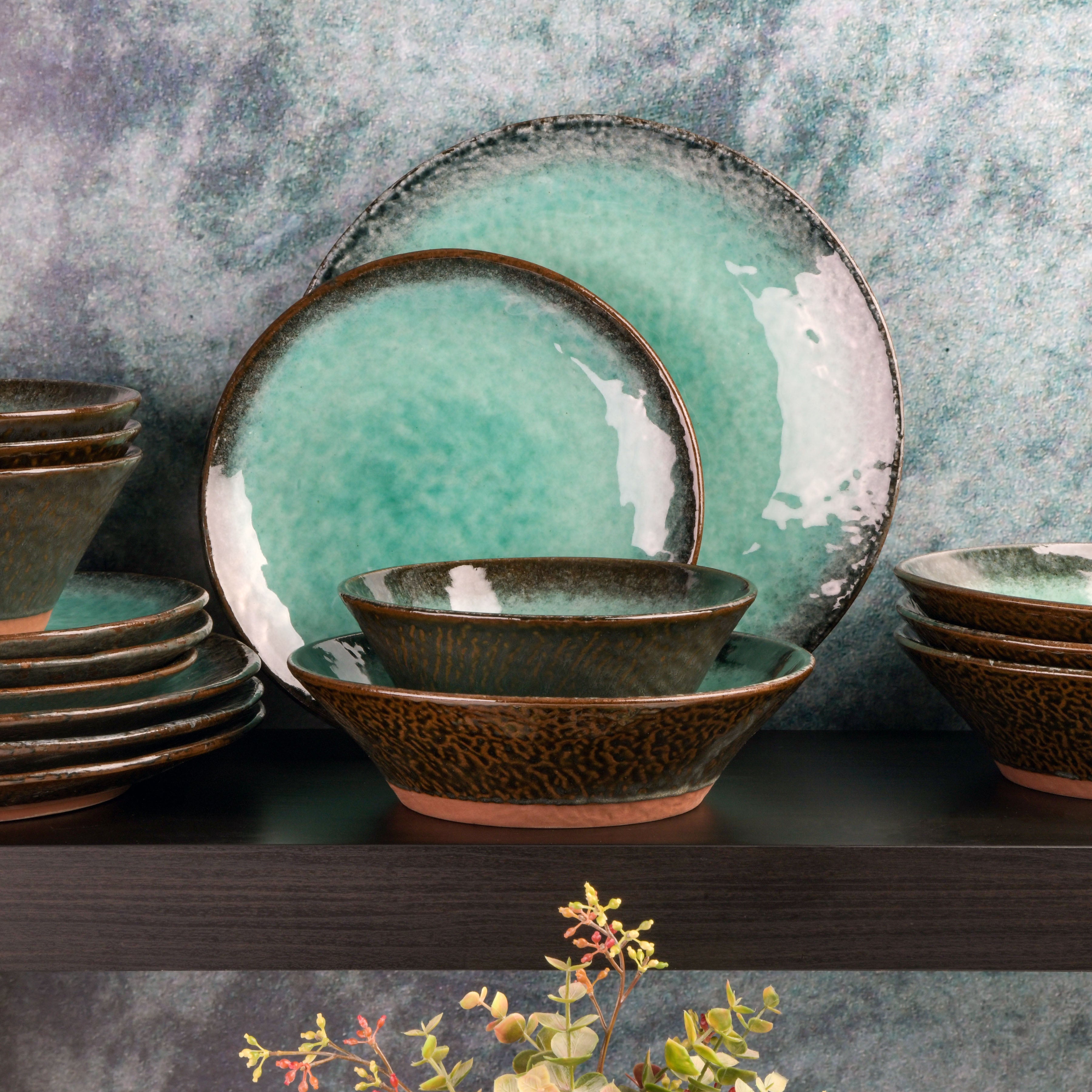Gibson Elite Green Lantern 16-Piece Double Bowl Reactive Terracotta Di