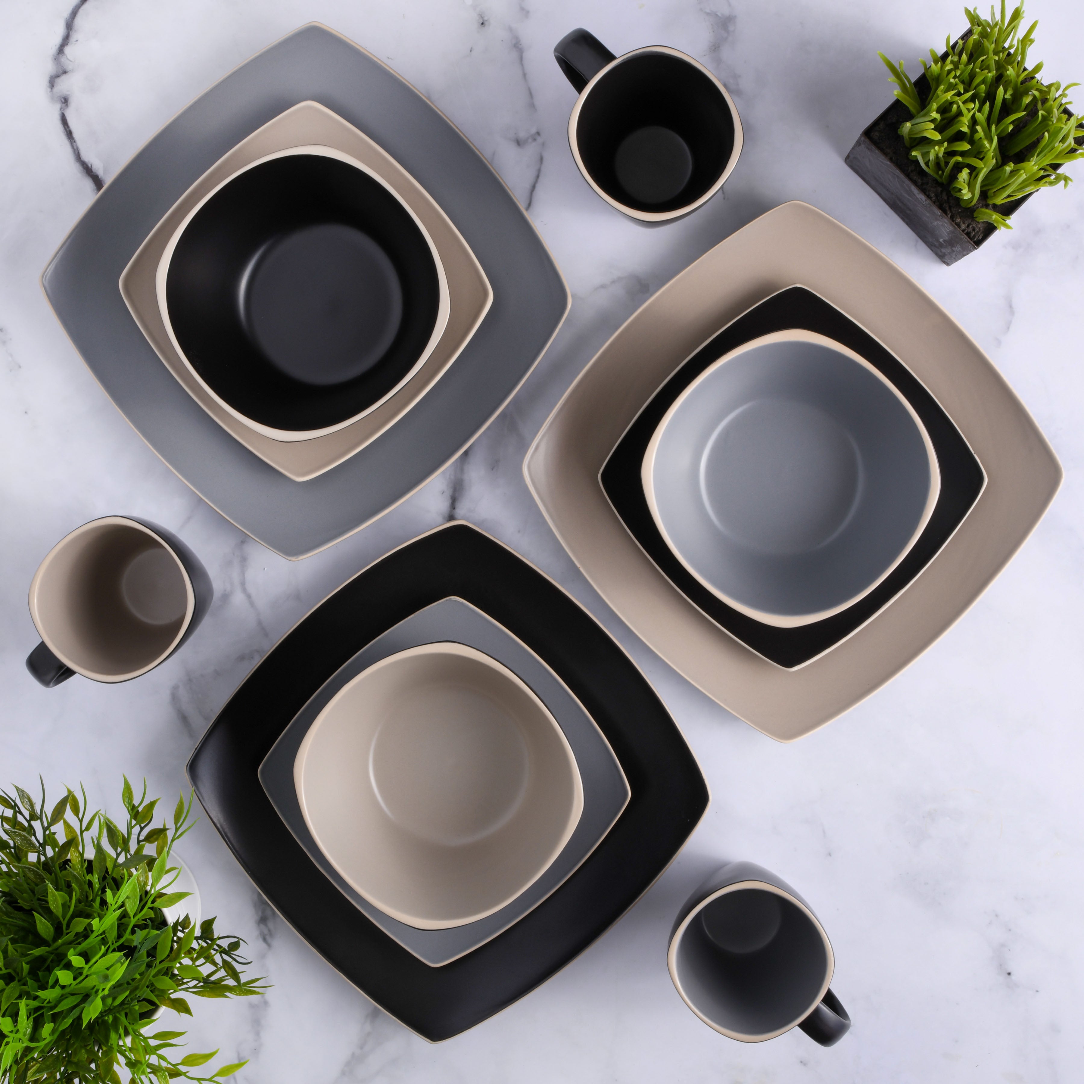 Gibson Elite Soho Lounge Dinnerware, Square 16-Piece Matte